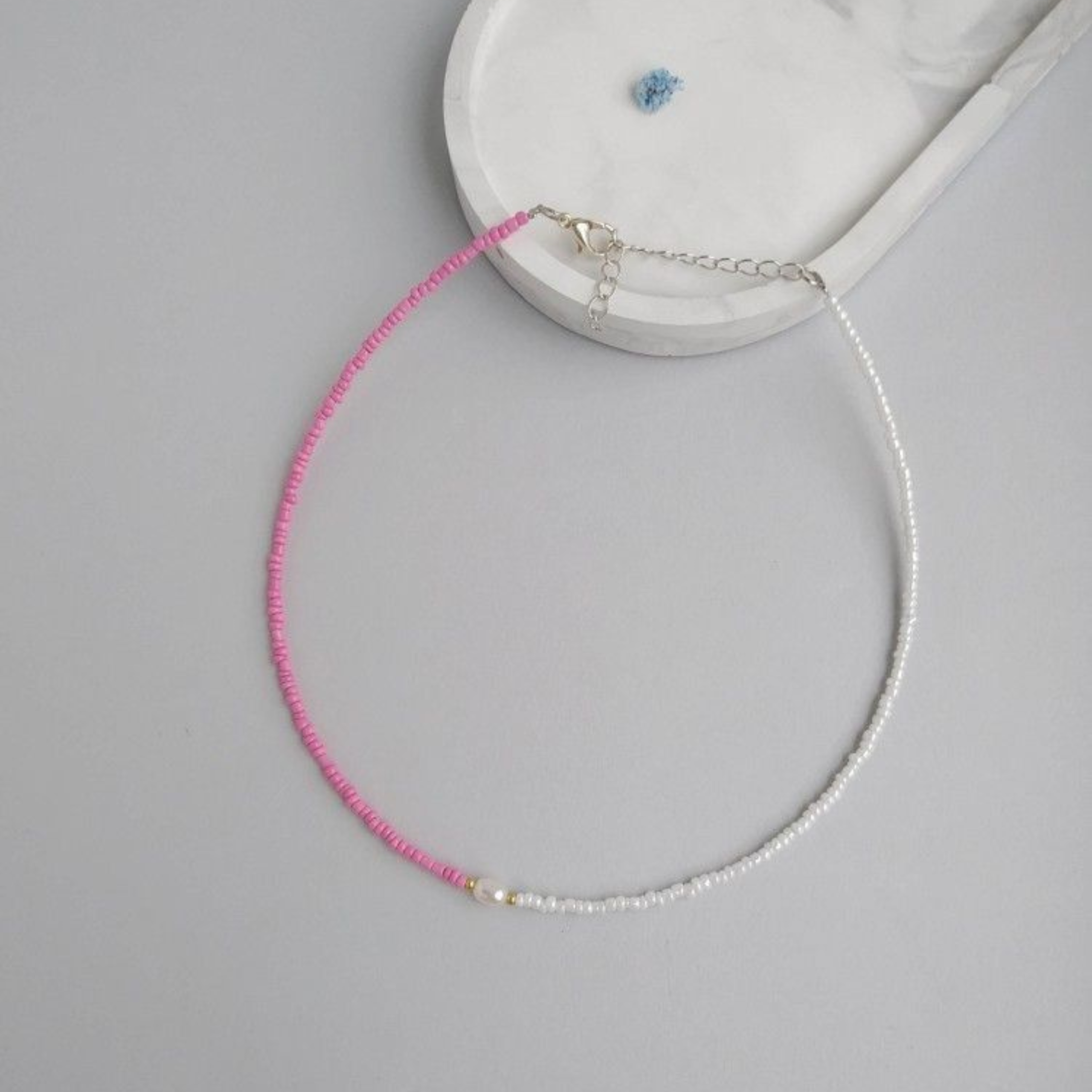 Minimal Pink & White Beaded Necklace – Handmade Aesthetic Choker